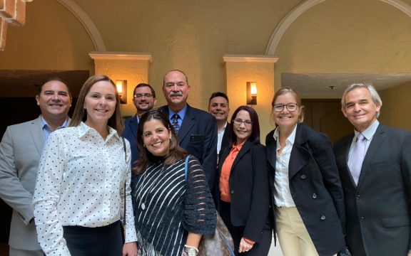 La AVVE fue reconocida oficialmente por el Board de Medicina Veterinaria de Florida